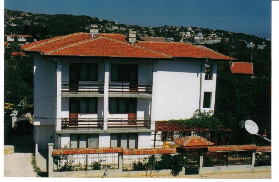 Guest House Kalina Sveti Konstantin Buitenkant foto